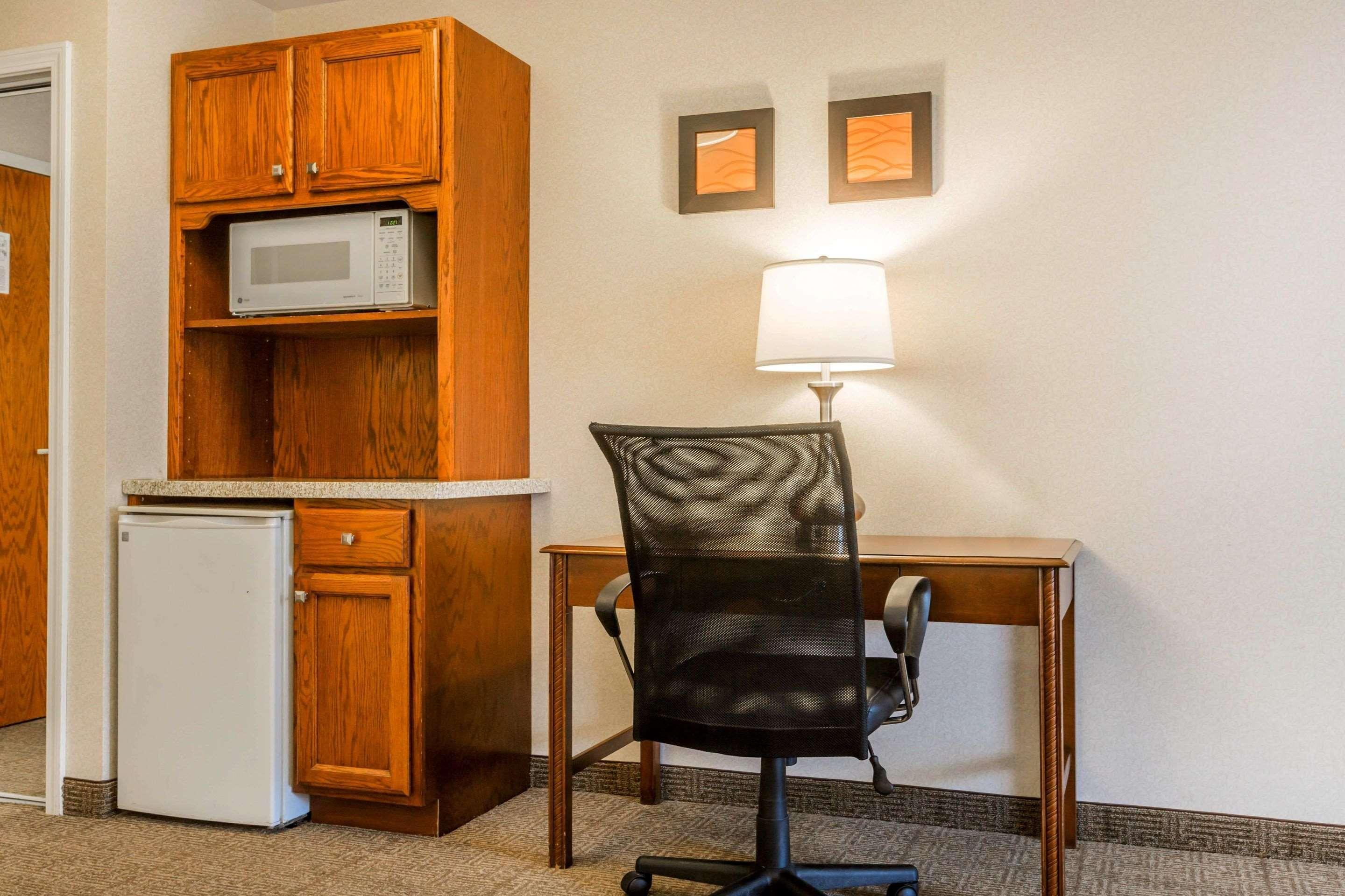 Comfort Inn & Suites Μπέρλινγκτον Εξωτερικό φωτογραφία