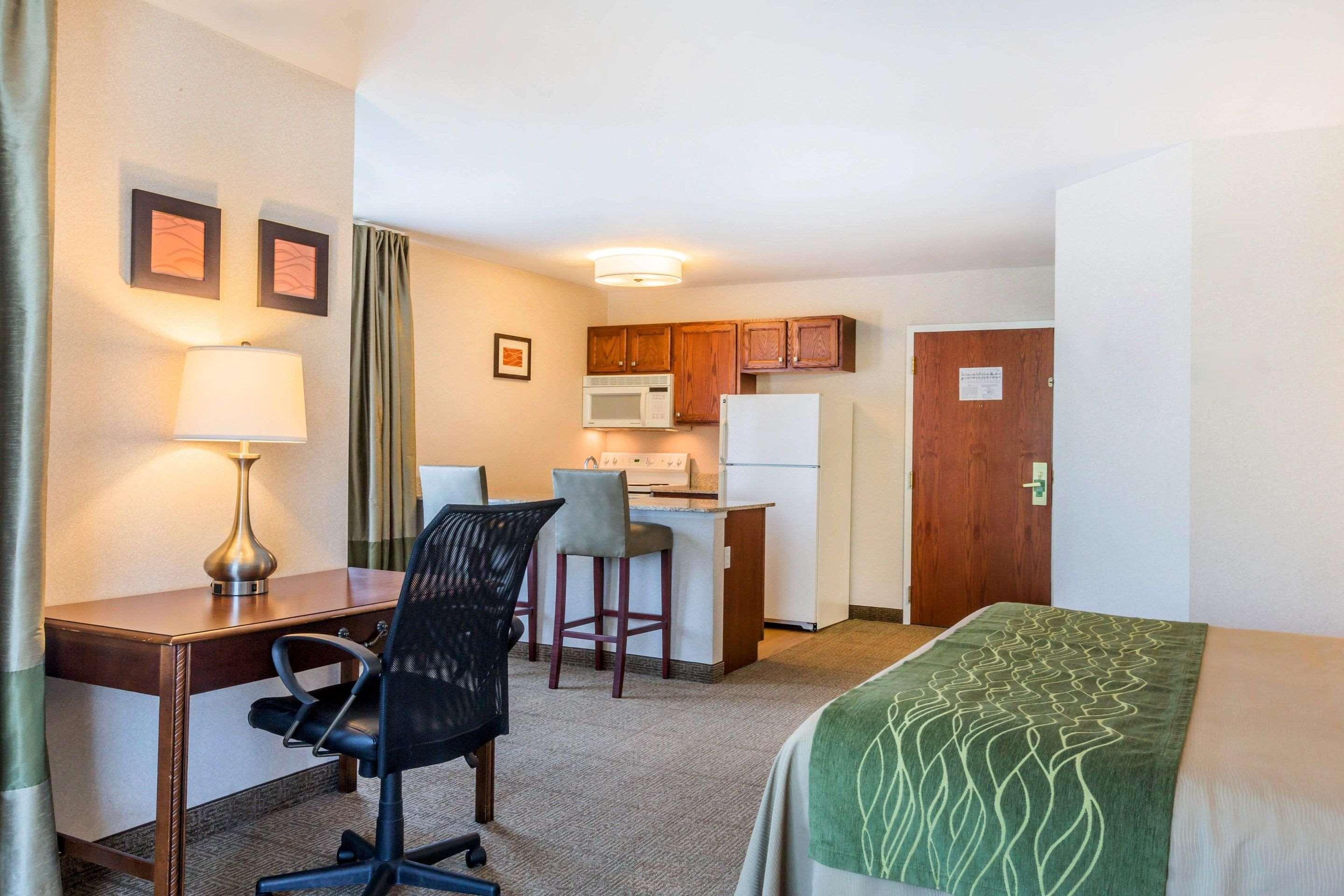 Comfort Inn & Suites Μπέρλινγκτον Εξωτερικό φωτογραφία