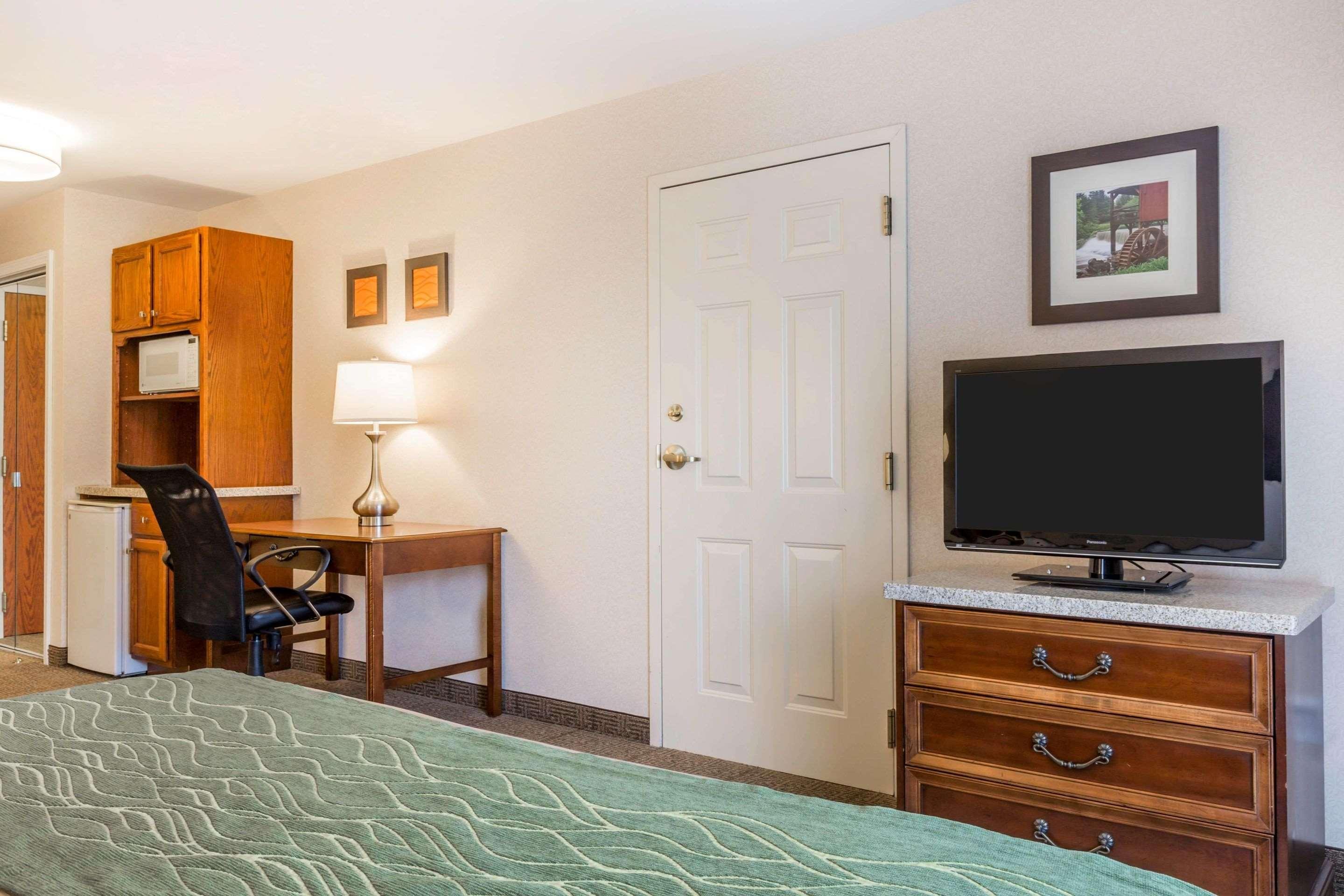 Comfort Inn & Suites Μπέρλινγκτον Εξωτερικό φωτογραφία
