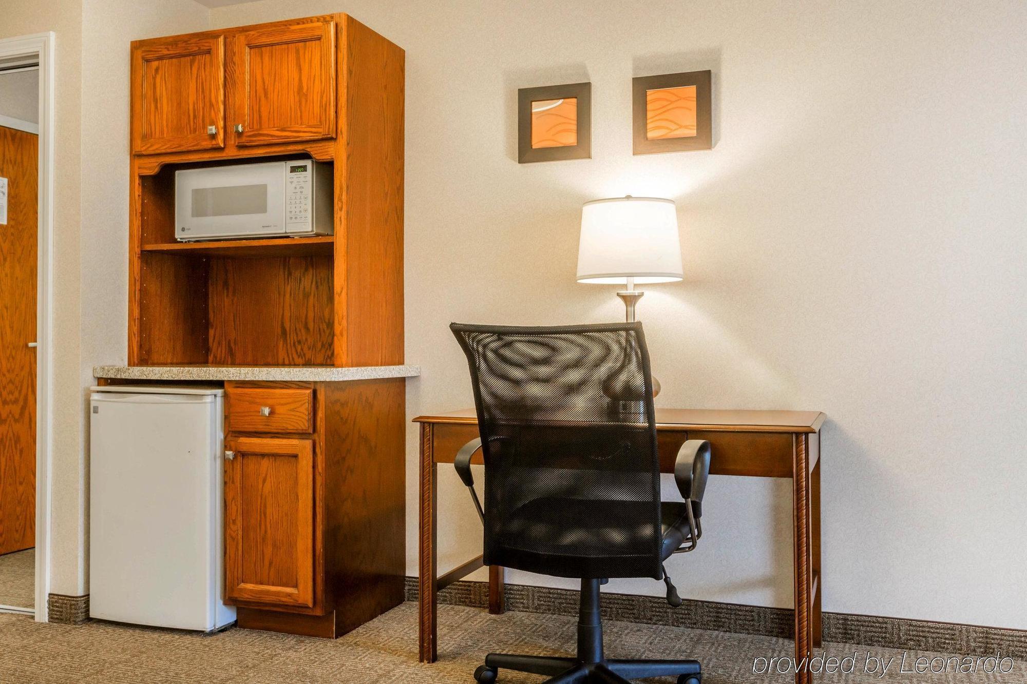 Comfort Inn & Suites Μπέρλινγκτον Εξωτερικό φωτογραφία